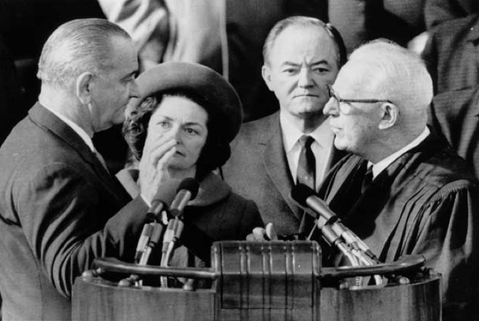 The First American Inauguration